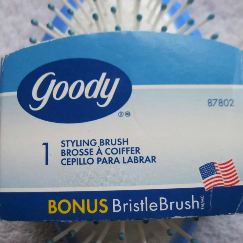 Goody Cushion Styling Hair Brush Extra Grip 2002 USA Lilac Blue Full Size Style